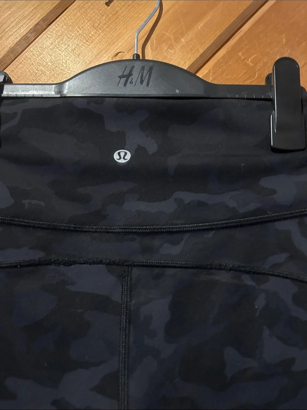 lululemon athletica size excellent